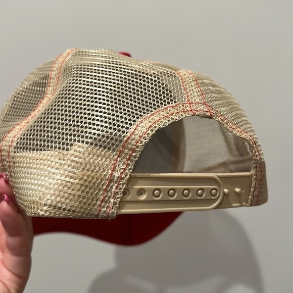 Graphic Hat, adjustable back. New, lightweight, unisex. Size L - Picture 7 of 11